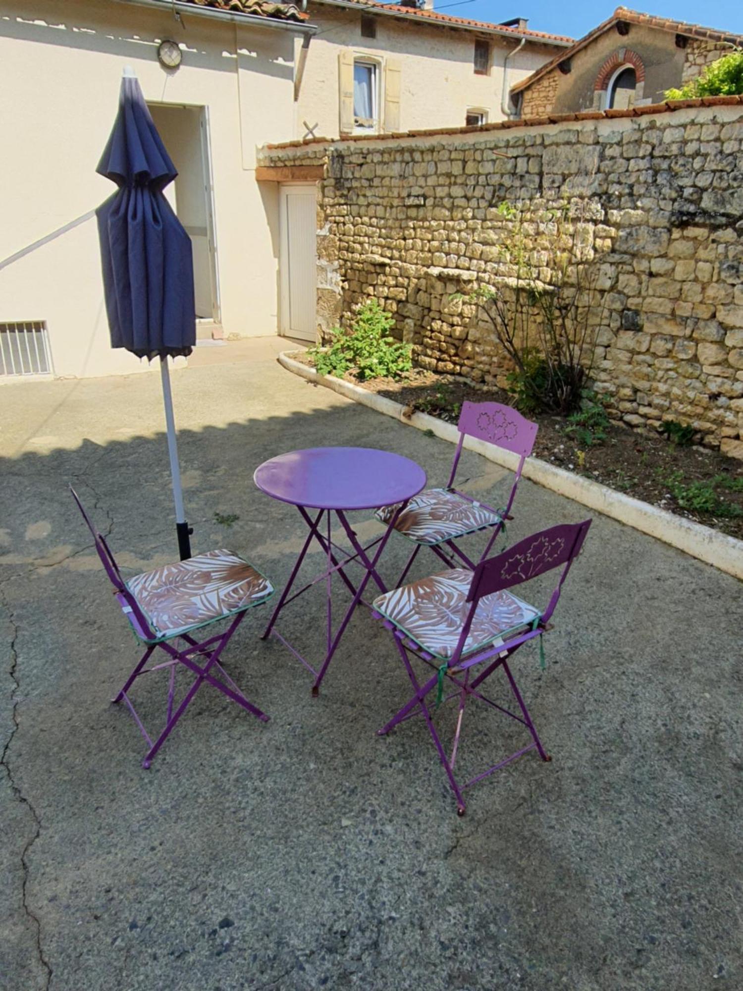 Maison D'Hotes Du Faubourg Charrault Saint Maixent L'Ecole Εξωτερικό φωτογραφία
